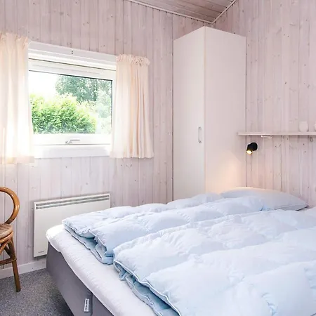 6 Person Holiday Home In Hejls-By Traum بيت للعطل Hejls