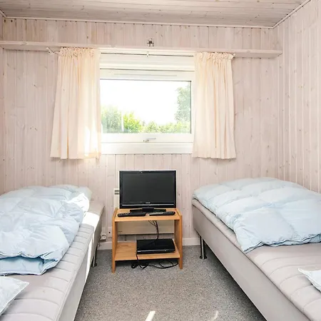 6 Person Holiday Home In Hejls-By Traum Hejls